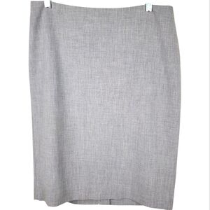 NWT Talbots Gray Pencil Skirt. 10. G0092